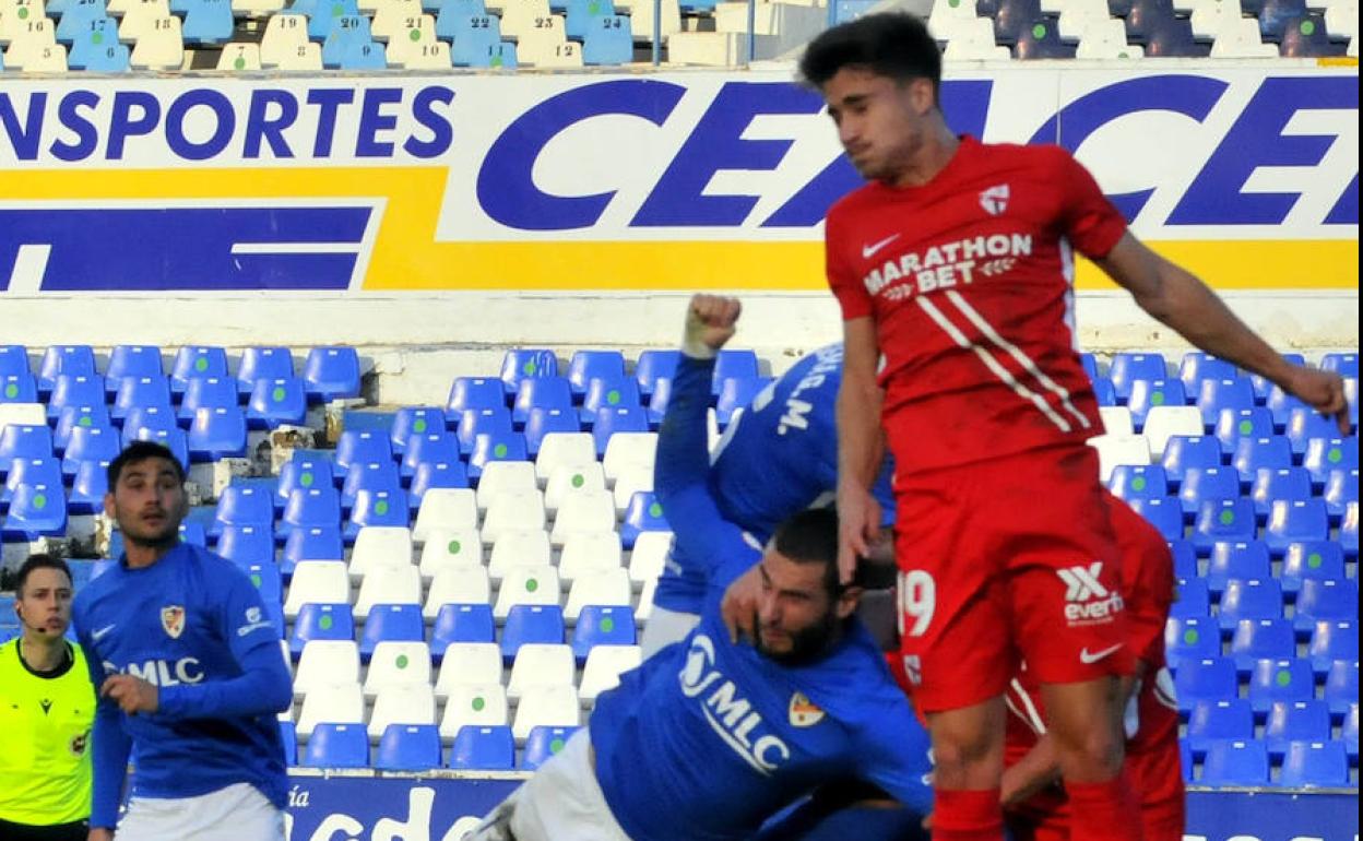 El Linares llega al duelo con la lección aprendida de la semana pasada. 