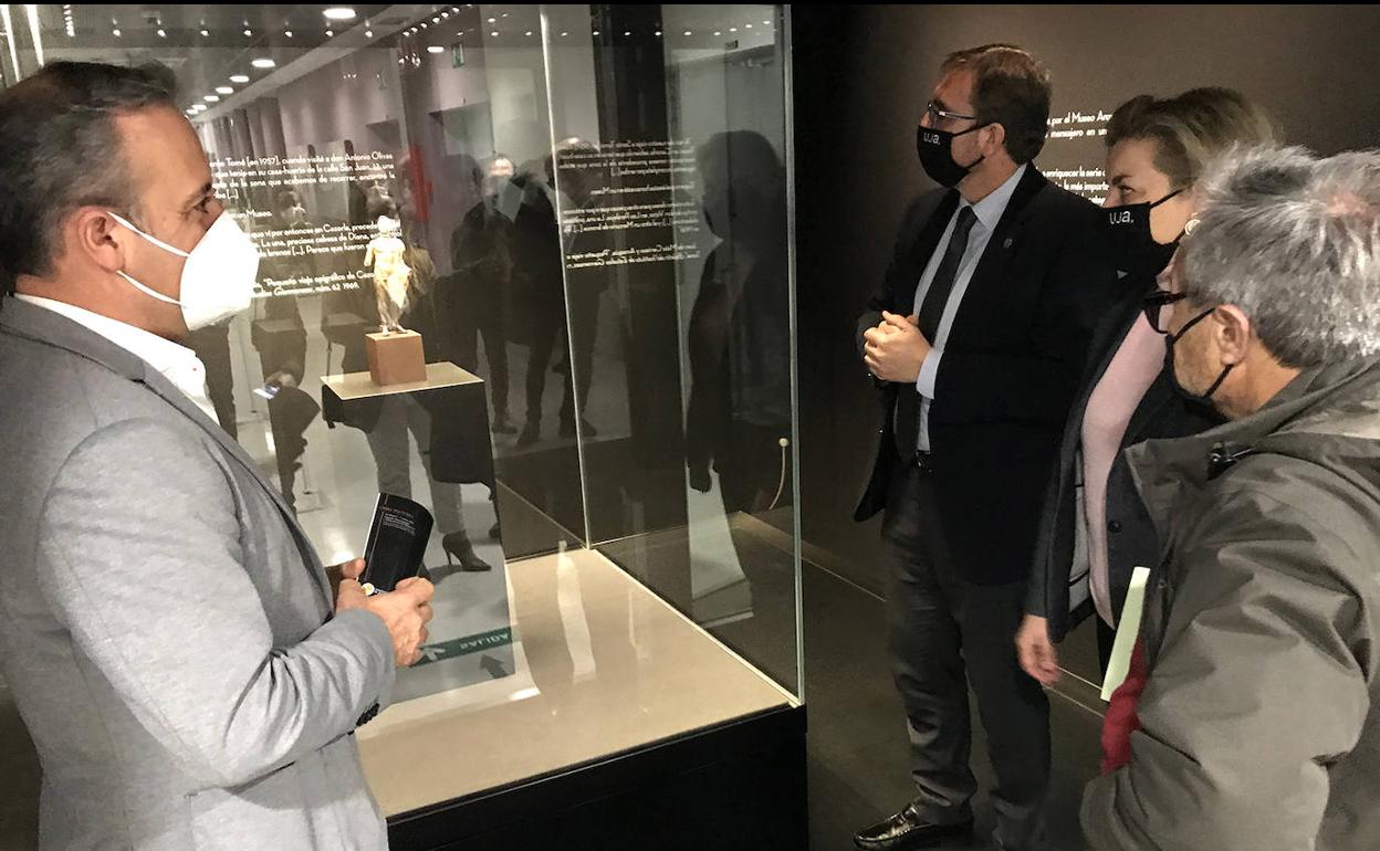 En la vitrina se puede ver la pieza el Mercurio de Cazorla. 