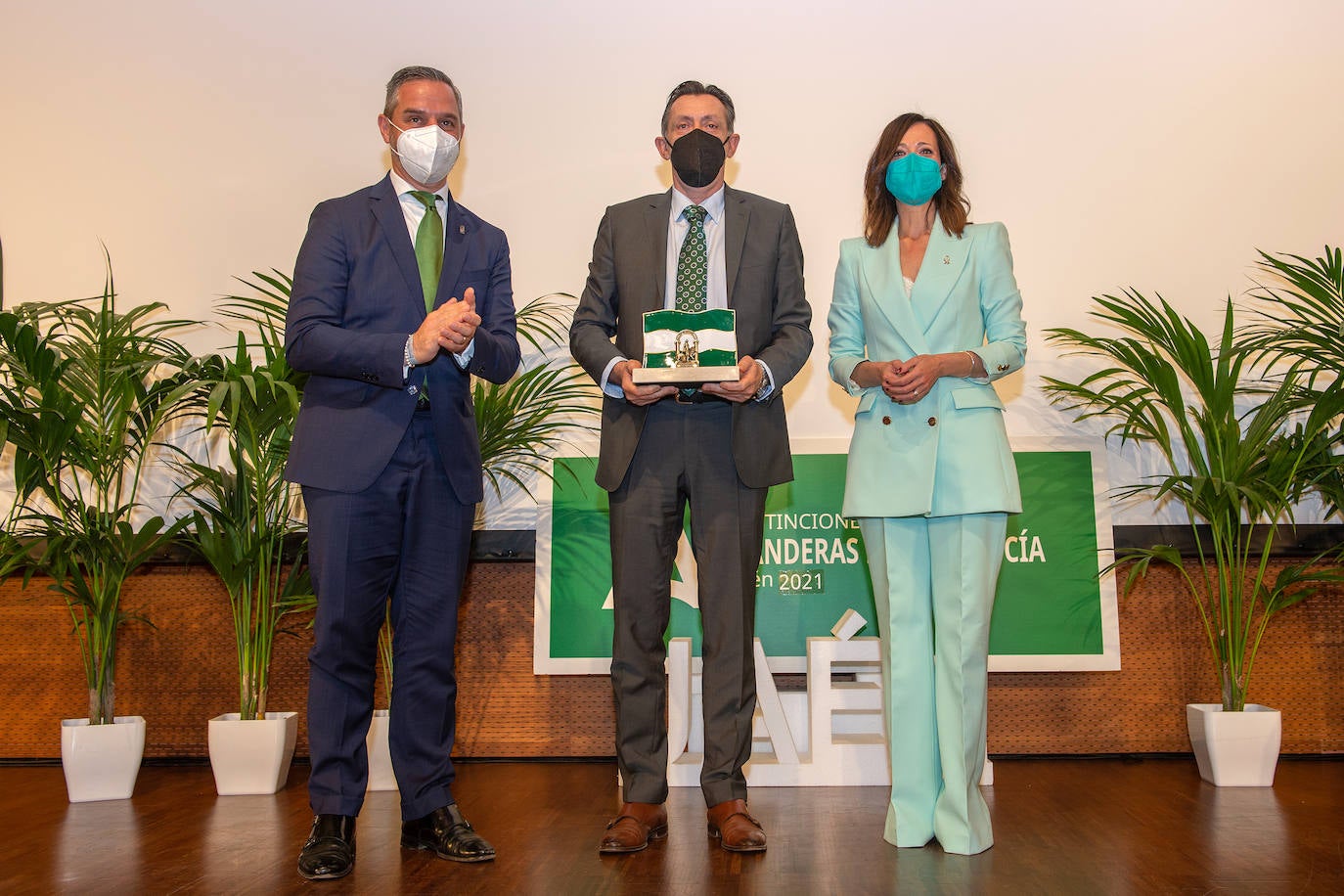 Fotos: Entrega de Banderas de Andalucía en Jaén