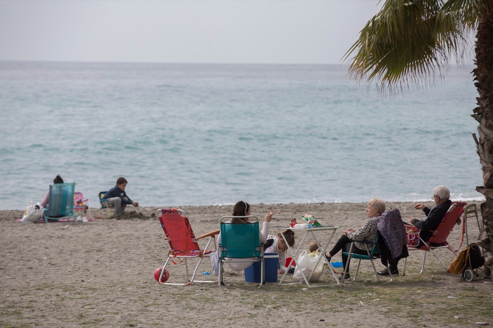 Motril, Salobreña y Almuñécar congregan a los granadinos que aprovechan el relajamiento de las restricciones de la pandemia 