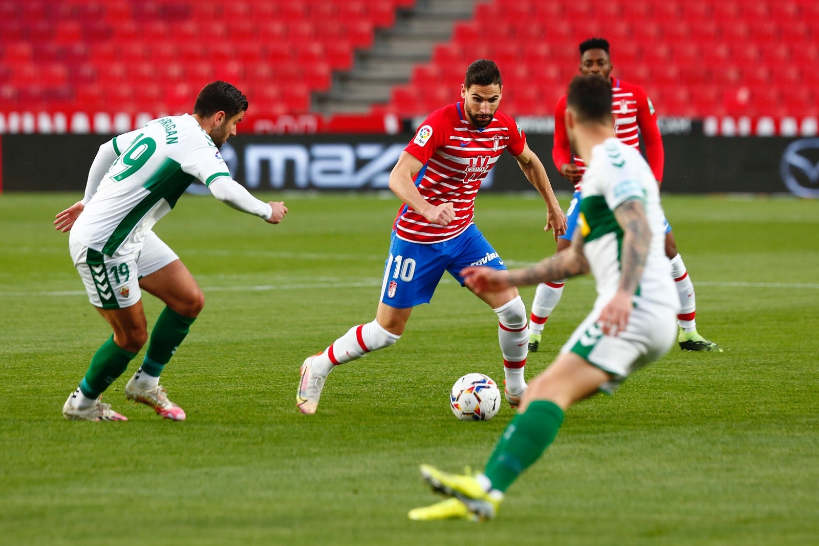 Fotos: Las mejores imágenes del Granada-Elche