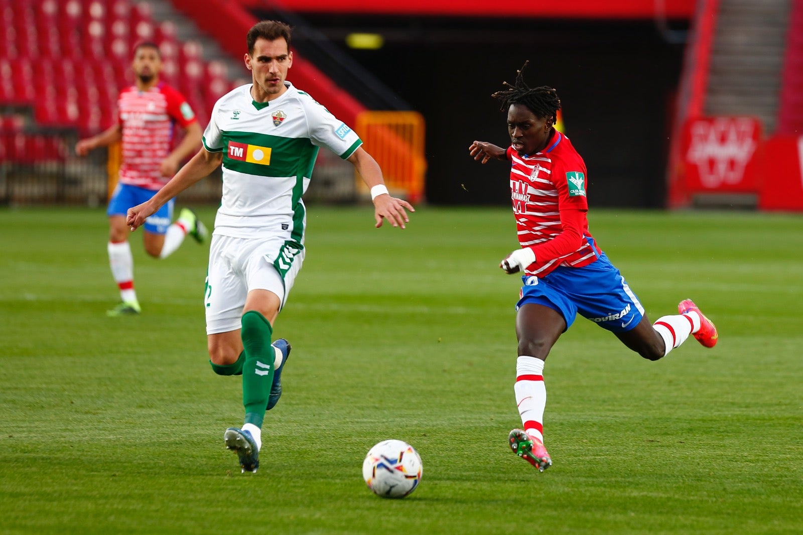 Fotos: Las mejores imágenes del Granada-Elche