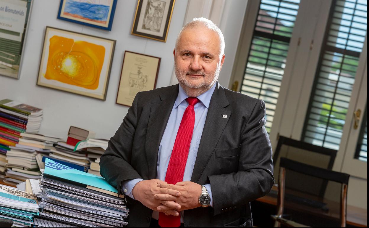 «El estudiante 'online' es todavía diferente al presencial»