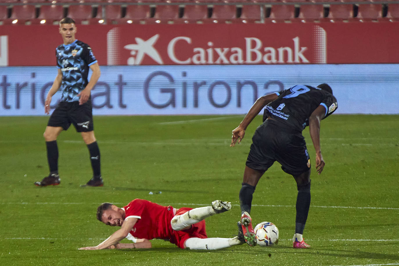 Lance del partido disputado ayer en Montilivi.