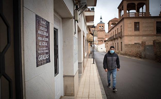 Mascarilla obligatoria. 