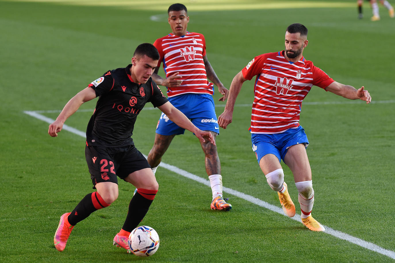 Fotos: Las mejores imágenes del Granada CF - Real Sociedad