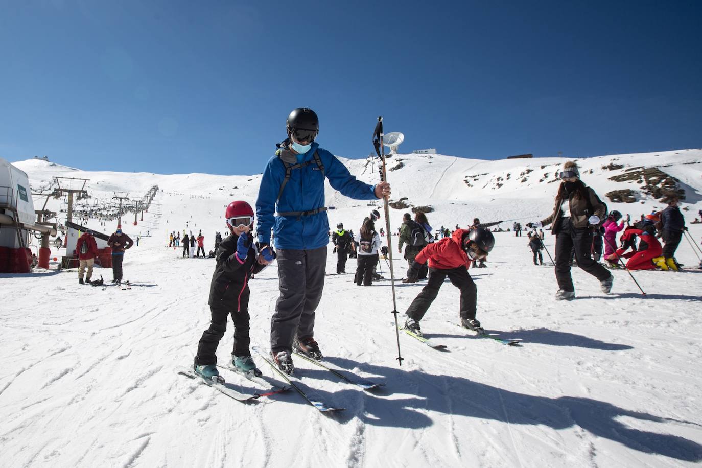 La ocupación hotelera en la estación de esquí se queda bajo mínimos entre semana en un 15% y el sábado y el domingo llega hasta un 30%