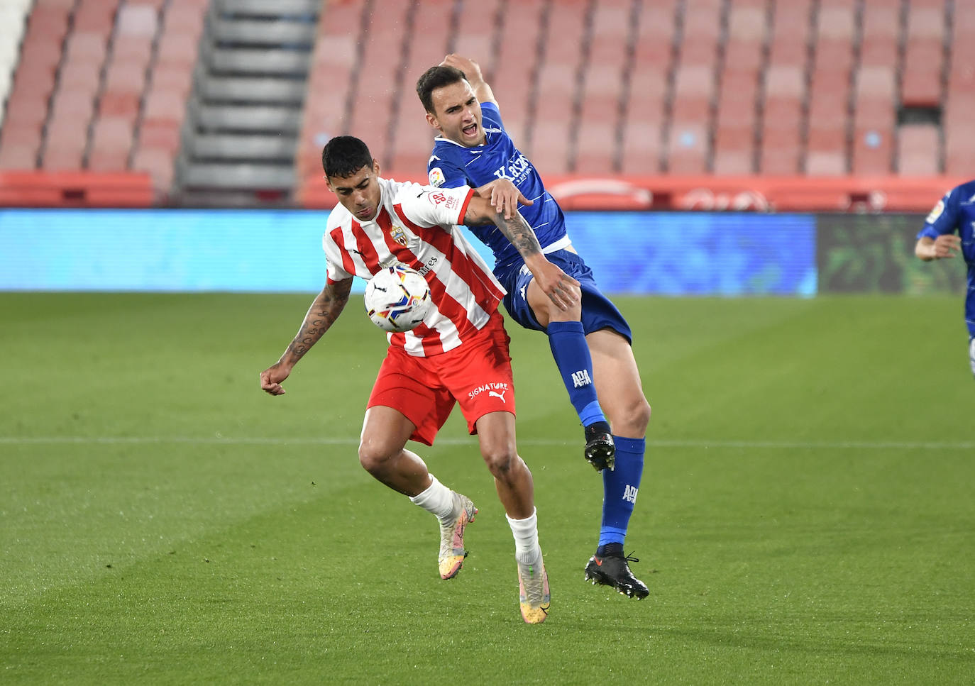 Fotos: Las mejores imágenes del UD Almería-Alcorcón