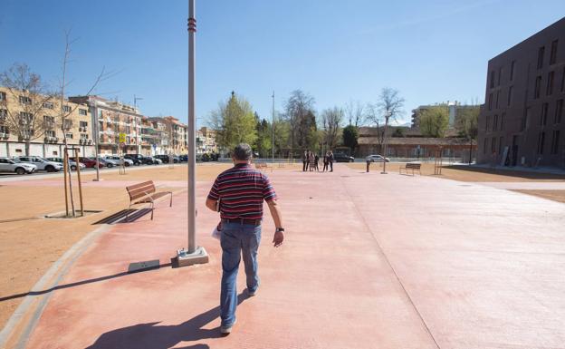 El nuevo parque cuenta con una superficie de 2.200 metros cuadrados para disfrute de los vecinos.