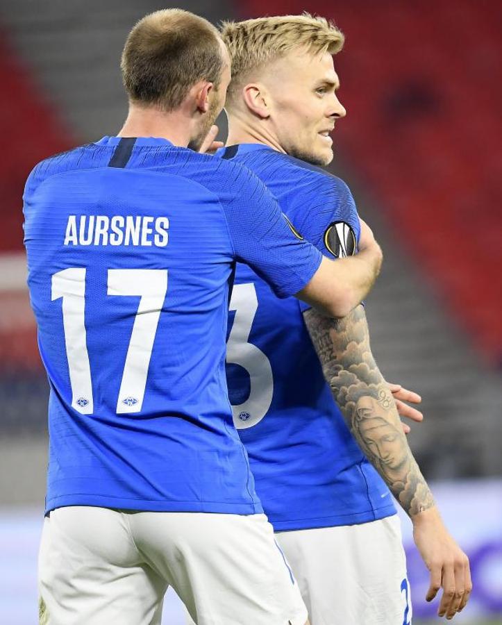 Fotos: Las mejores del Molde-Granada en el estadio Puskas de Budapest