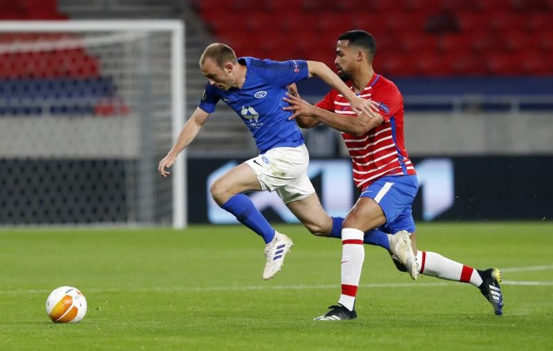 Fotos: Las mejores del Molde-Granada en el estadio Puskas de Budapest