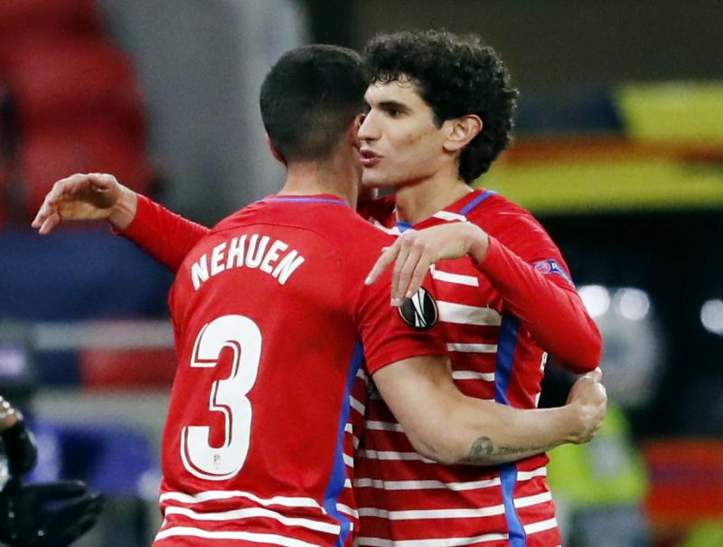 Fotos: Las mejores del Molde-Granada en el estadio Puskas de Budapest