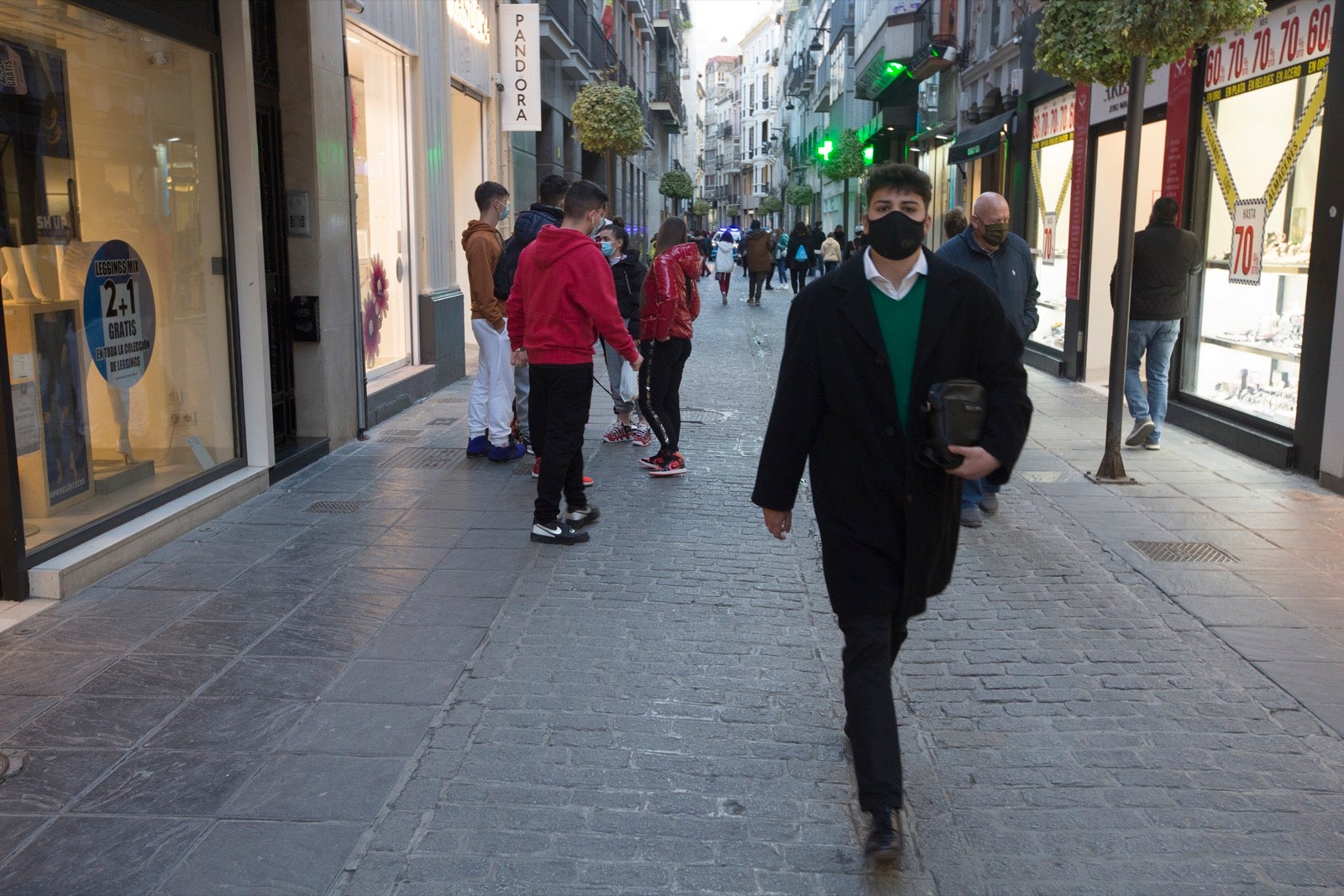 Las calles del centro, muy concurridas con los nuevos horarios comerciales y de hostelería.