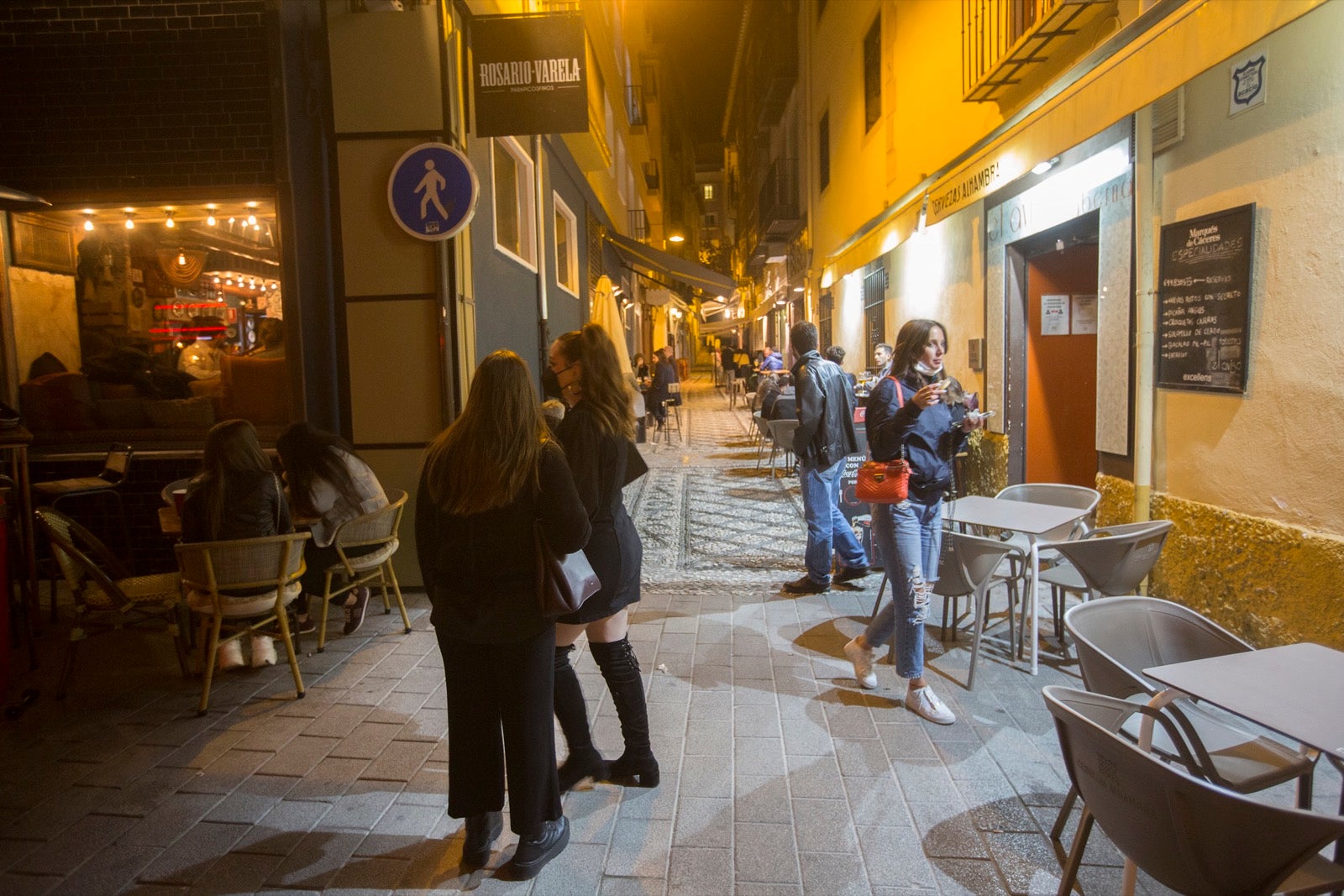 Las calles del centro, muy concurridas con los nuevos horarios comerciales y de hostelería.