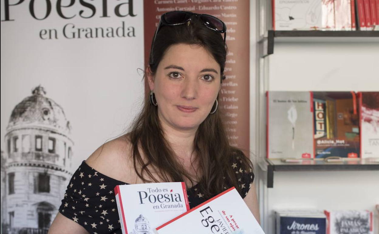 Mariana Lozano, editora de Esdrújula.