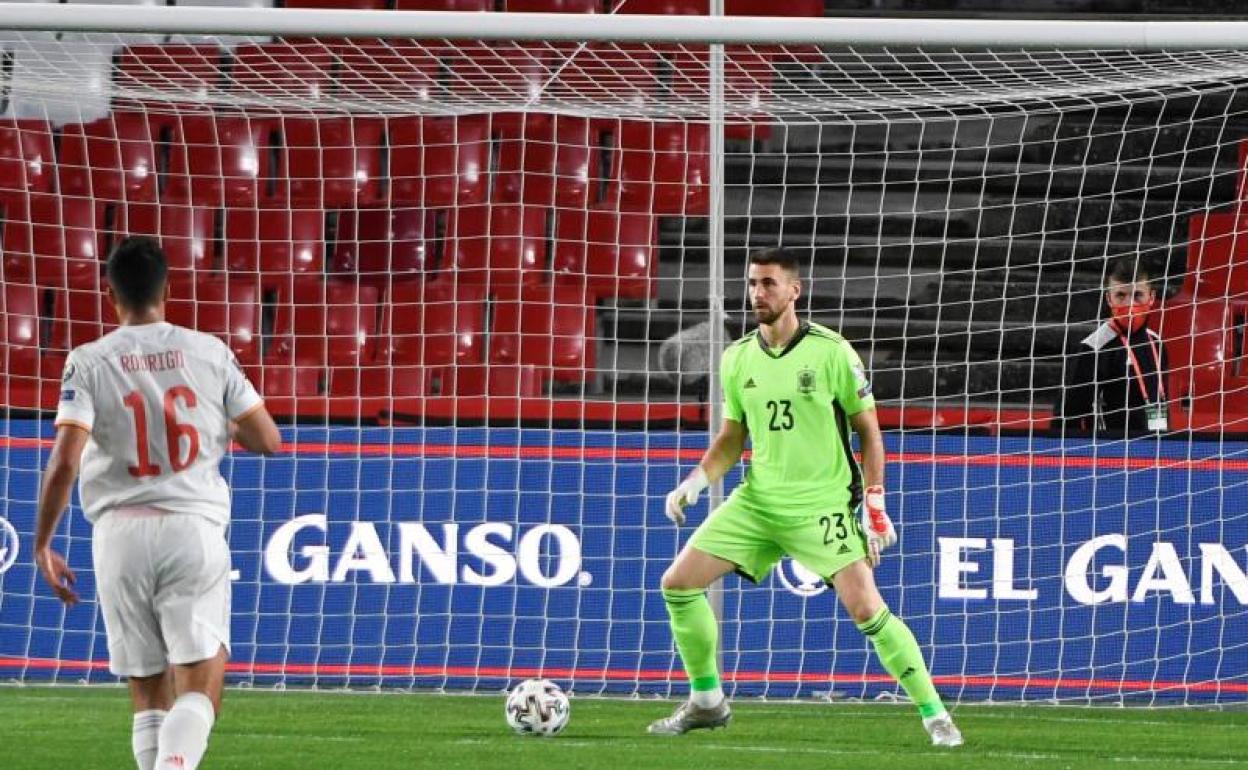 Unai Simón, en el último partido con la selección española. 