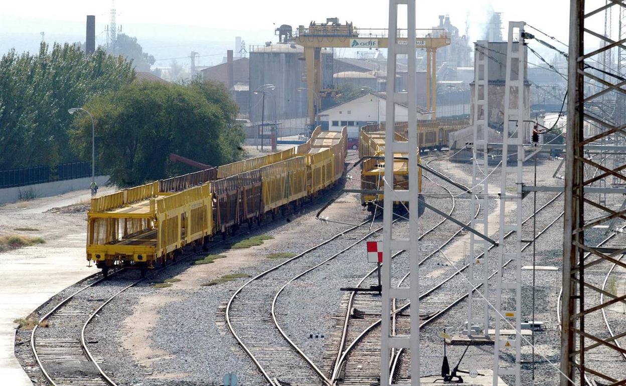 Transporte ferroviario de mercancías en la Estación Linares-Baeza. 