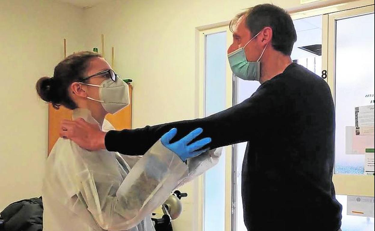 La esclerosis que les ayudó a encontrar el amor de su vida