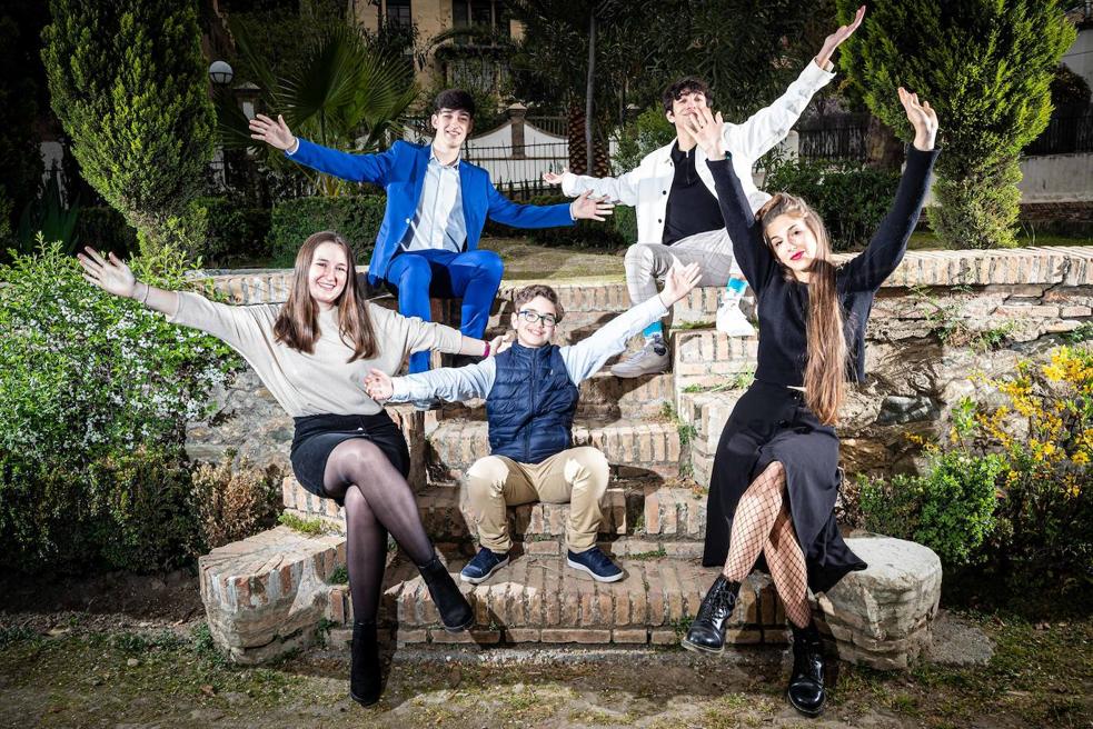 Arriba, Gonzalo Calero y Paul Thin. Abajo, Lola Sánchez, Manuel Ruiz y Laura Lavigny. 