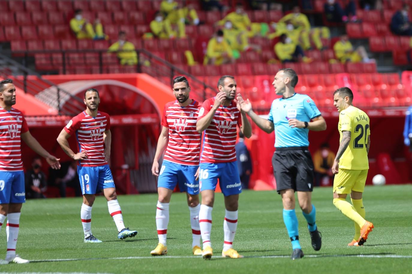 Fotos: Las mejores imágenes del Granada - Villarreal