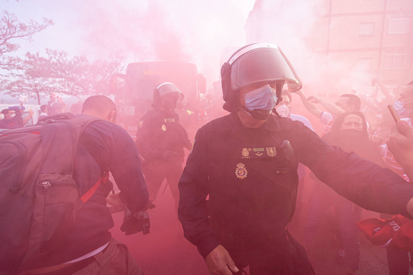 Fotos: El ambiente previo al Granada-Manchester United en el Nuevo Los Cármenes