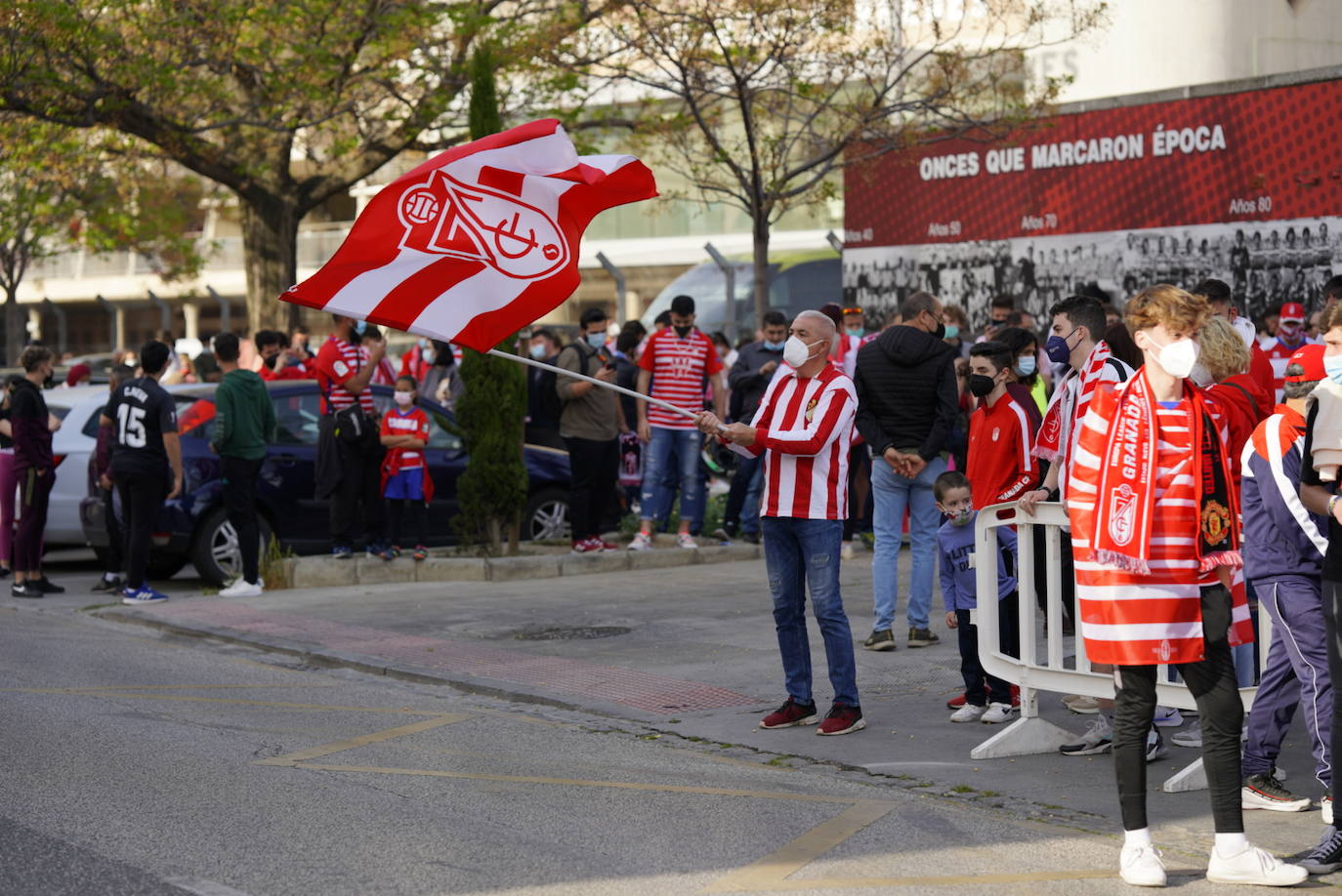 Fotos: El ambiente previo al Granada-Manchester United en el Nuevo Los Cármenes