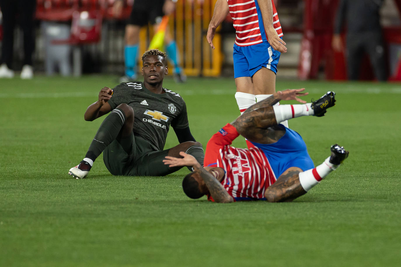 Fotos: Las mejores imágenes del histórico Granada-Mánchester United