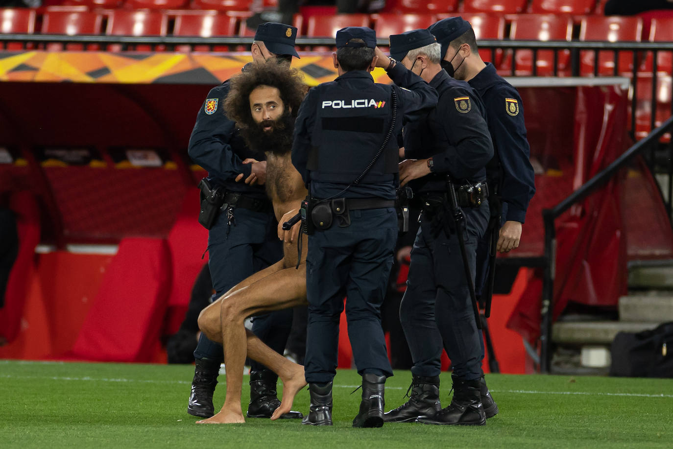 Fotos: Las mejores imágenes del histórico Granada-Mánchester United