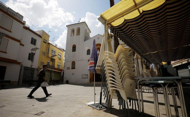 Los 70 municipios de Andalucía aislados y los 17 con bares cerrados desde este viernes