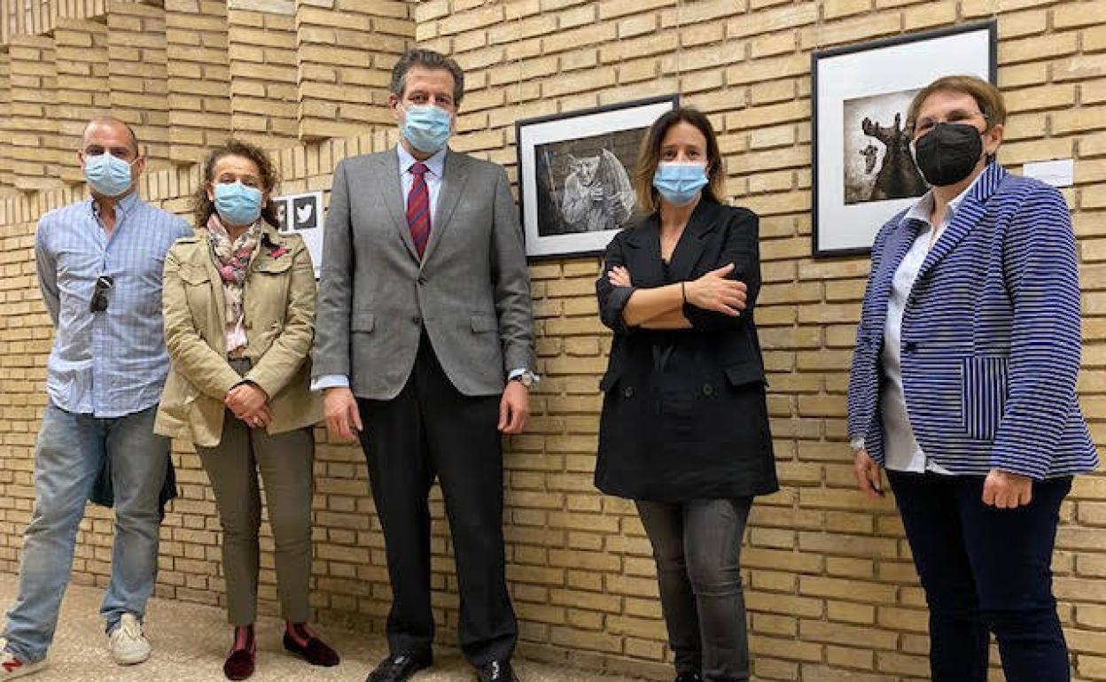 Inauguración de la muestra en la Escuela de Arte José Nogué de Jaén. 