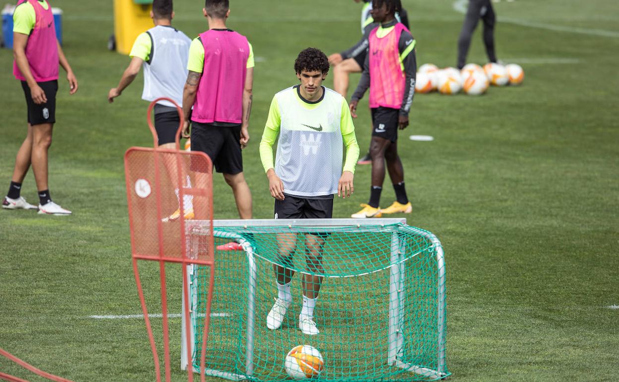 Jesús Vallejo, en el entrenamiento del martes en la Ciudad Deportiva. 