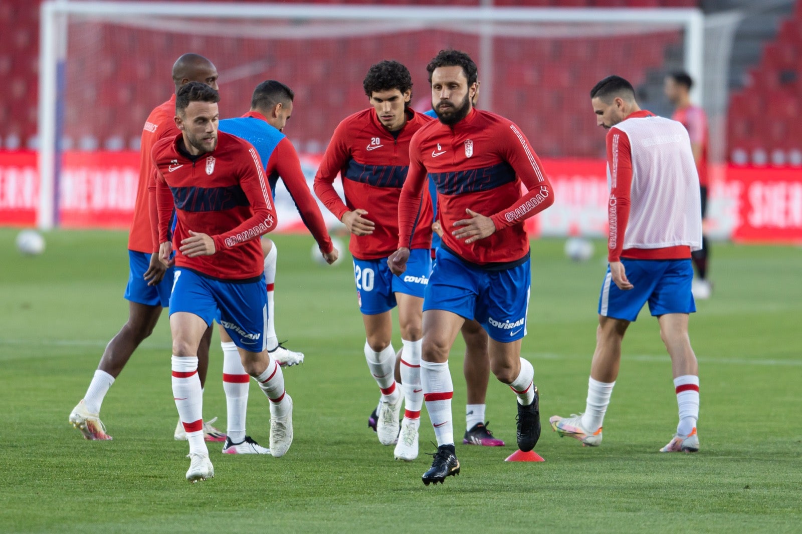 Fotos: Las mejores imágenes del Granada-Éibar