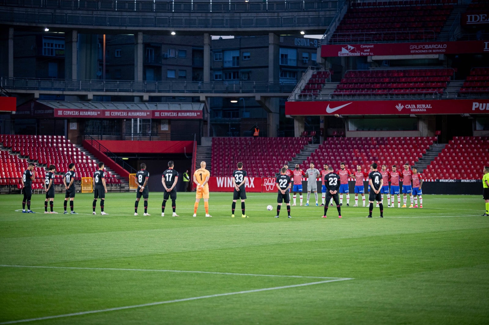 Fotos: Las mejores imágenes del Granada-Éibar
