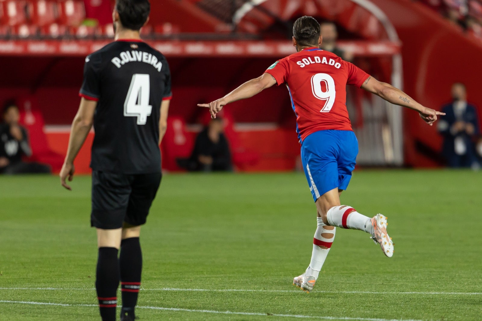 Fotos: Las mejores imágenes del Granada-Éibar