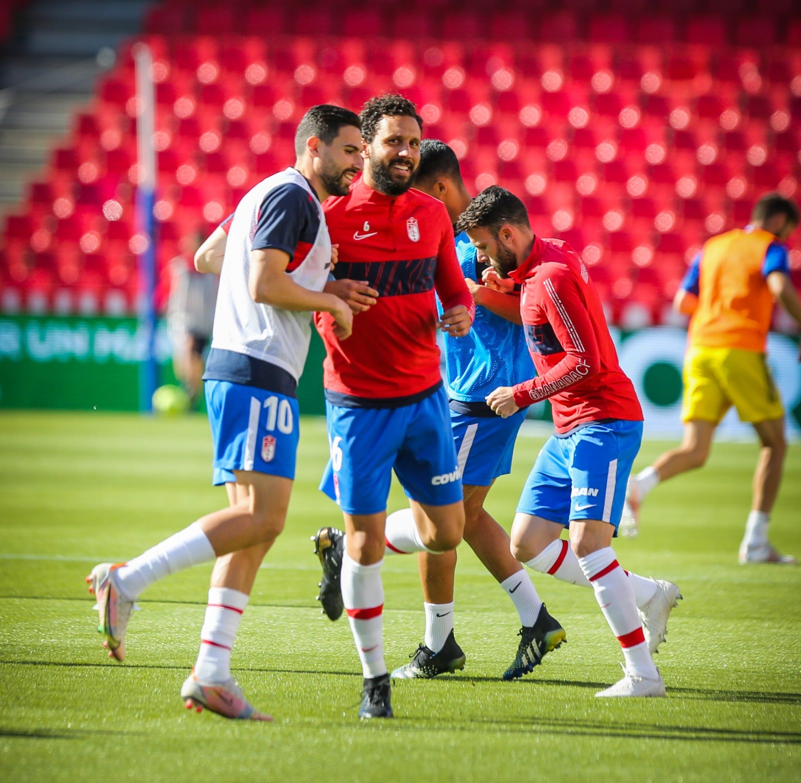 Fotos: Las mejores imágenes del Granada-Cádiz