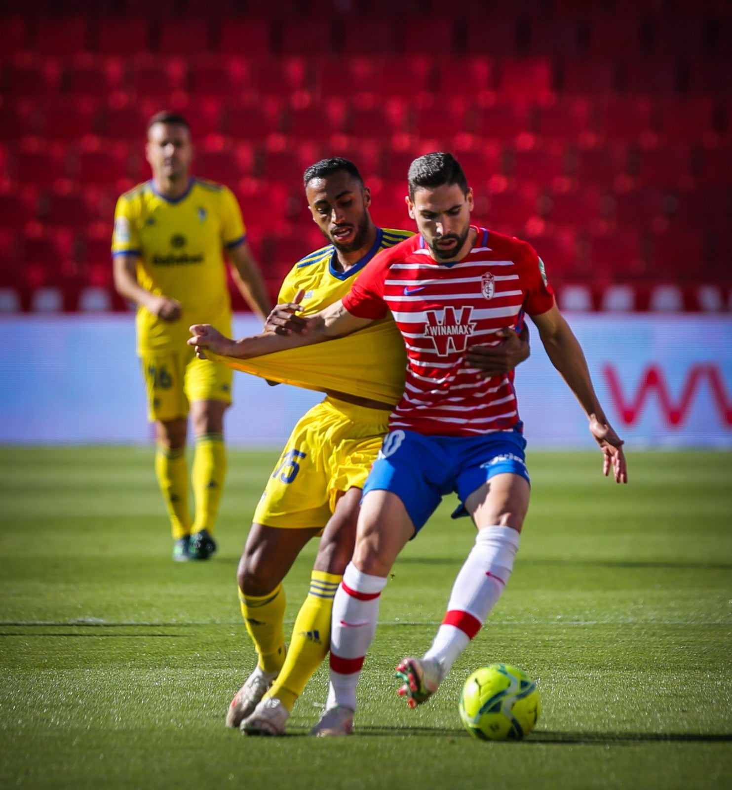 Fotos: Las mejores imágenes del Granada-Cádiz