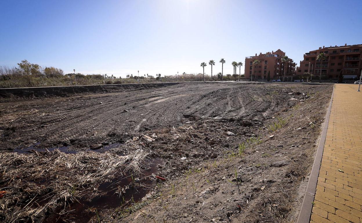 Motril utilizará los terrenos que cedió a la UGR para construir un resort en Playa Granada