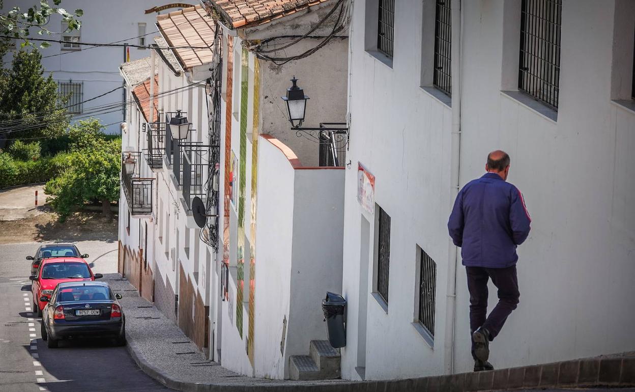 Colomera vuelve a estar abierto. 