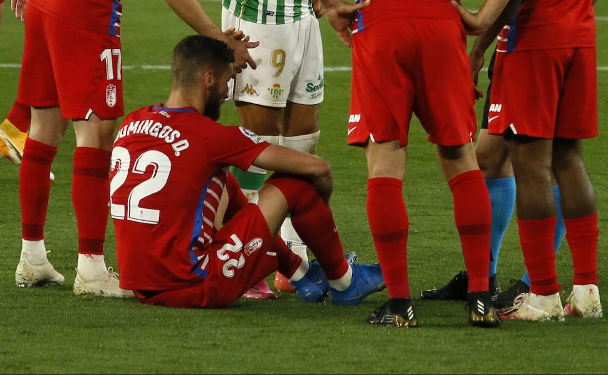 Domingos Duarte, impotente en el Villamarín. 