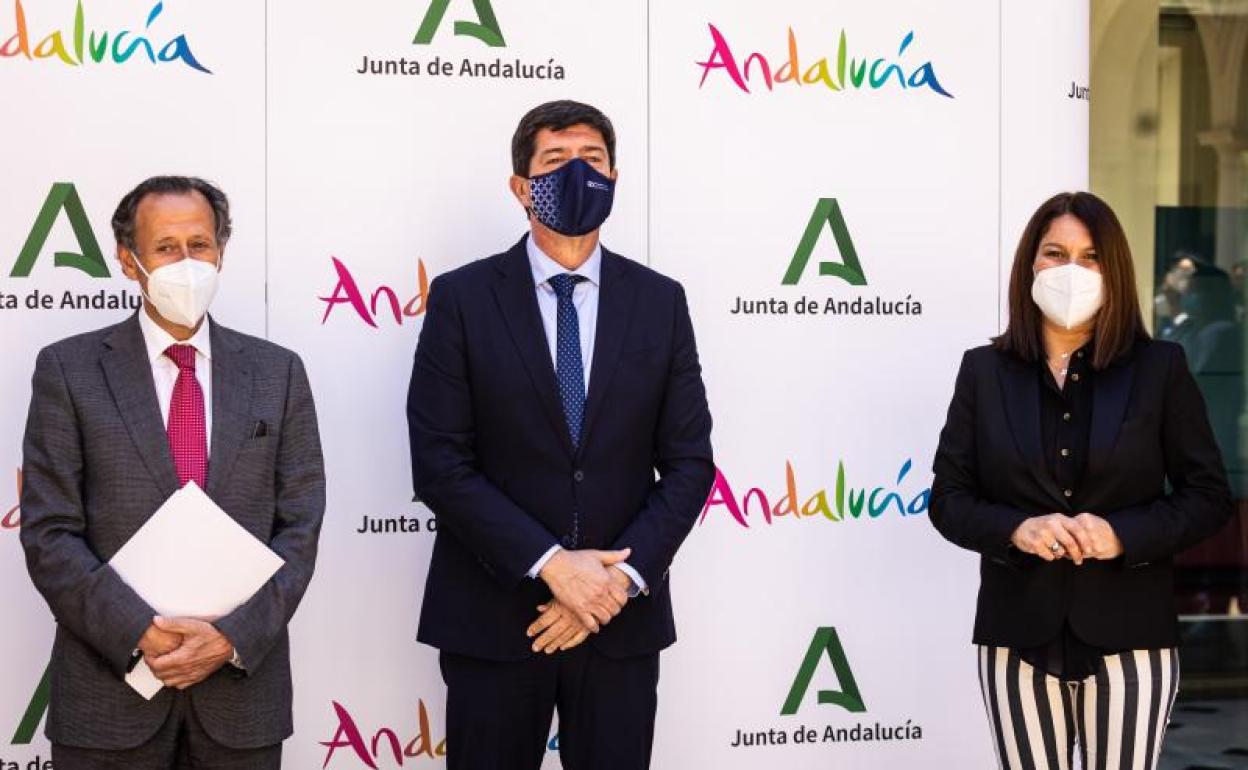 Pandemia en Andalucía | Marín anuncia un verano de «normalidad» con eventos y tradiciones