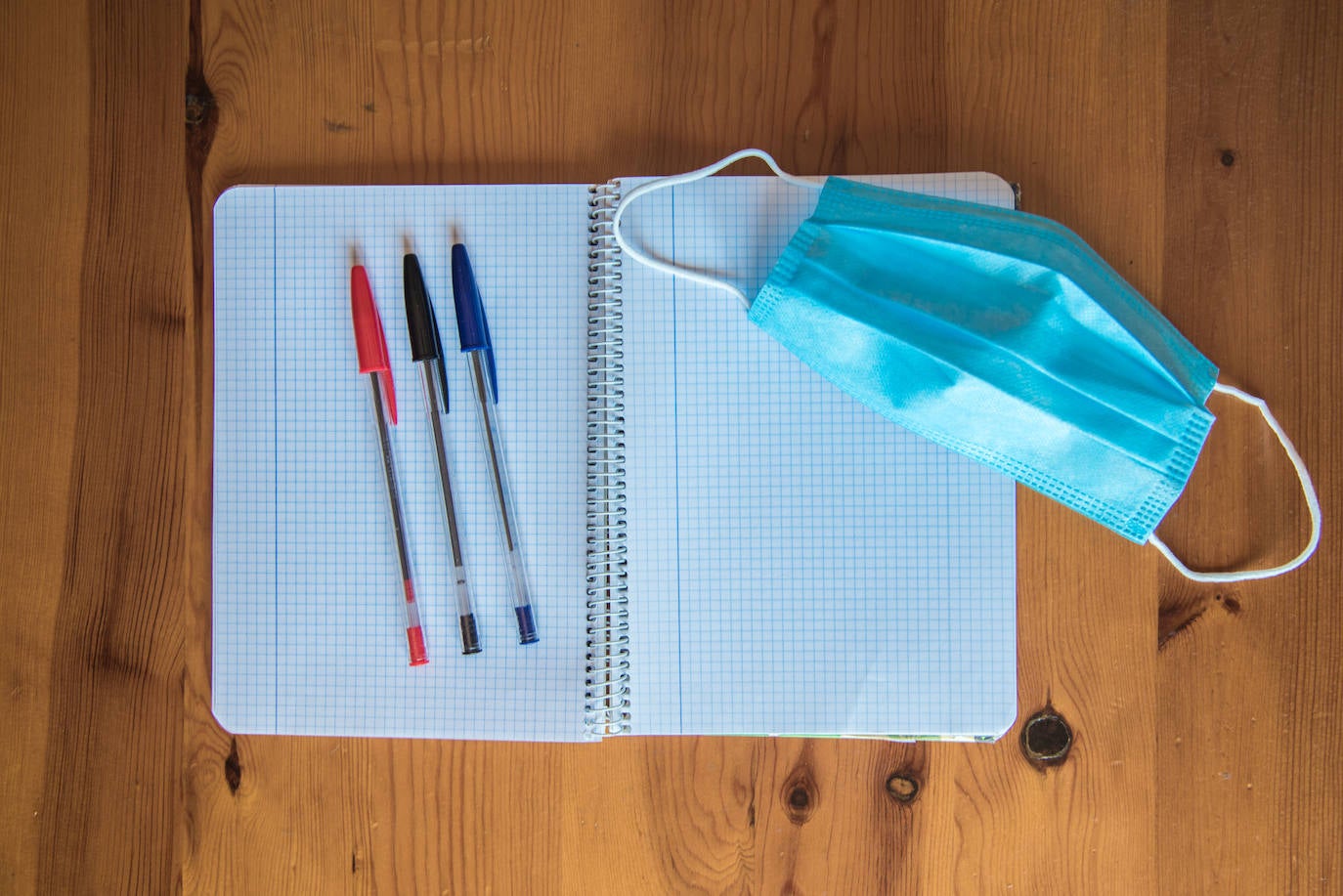 Un arañazo a un menor con un boli durante una clase en Granada acaba en el juzgado