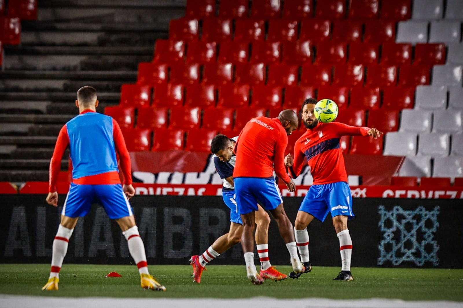 Fotos: Las mejores imágenes del Granada-Real Madrid