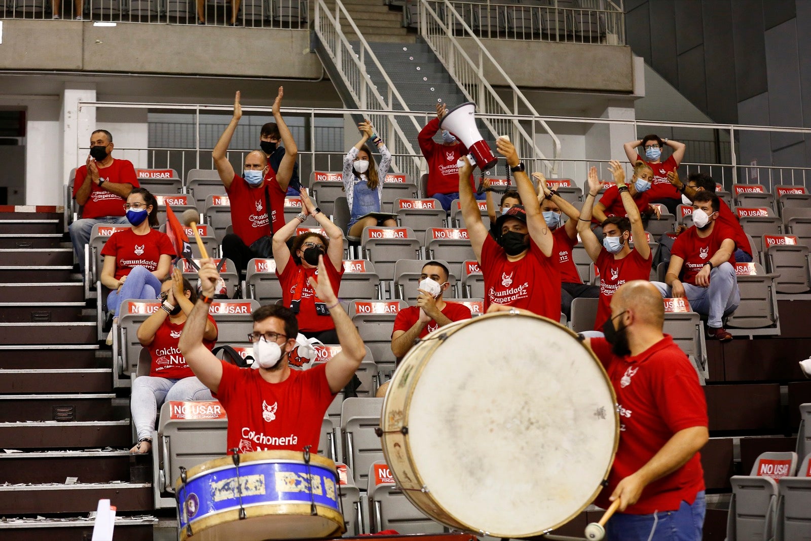 Fotos: Búscate en la grada del Palacio de los Deportes