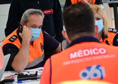 Imagen secundaria 1 - Terremotos en Granada | Así respondería la ciudad si se cae por completo la red telefónica por un seísmo