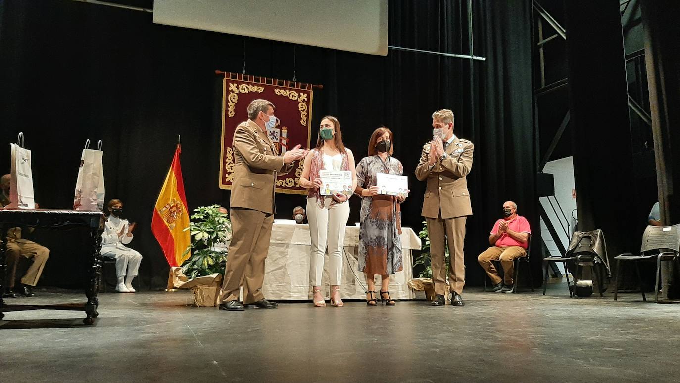 Inmaculada Gömez y la directora del SAFA.