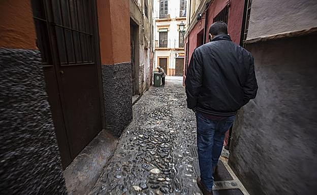 Piden cinco años de cárcel a un acusado de vender droga al menudeo en Granada