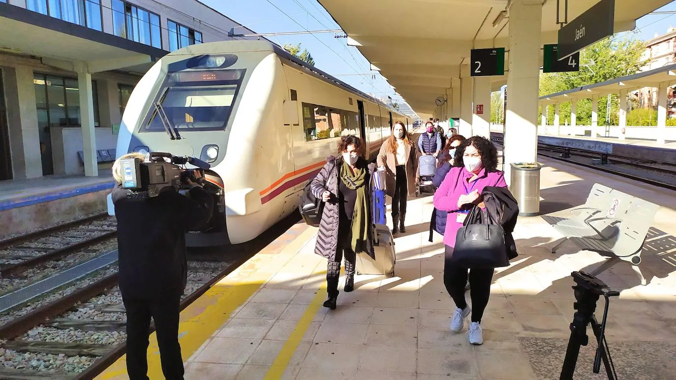 Tren en la estación de Jaén tras el confinamiento. 