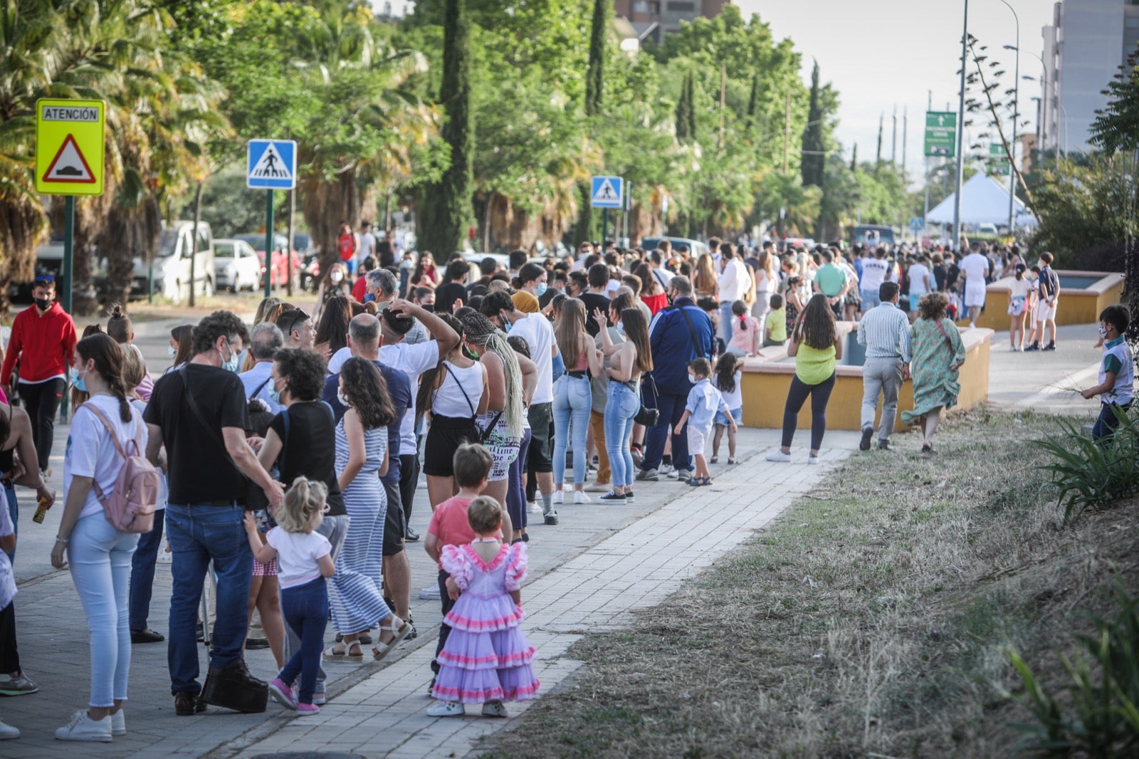 Fotos: Lleno y colas en el ferial de Granada en el Día del Corpus