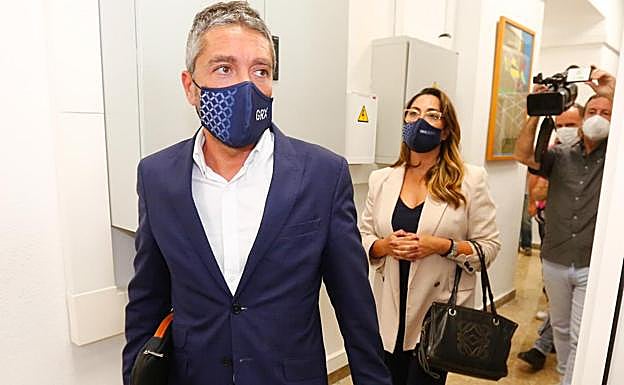 Manuel Olivares y Lucía Garrido (Cs) abandonan el gobierno municipal