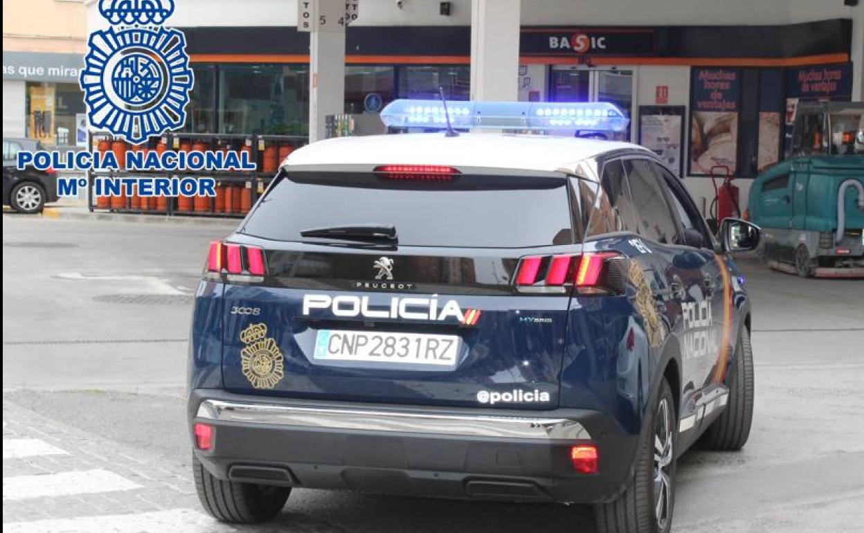 Investigan si un violento atracador de comercios de Granada robó también en cuatro gasolineras